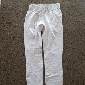Lululemon Jogger Style Pants